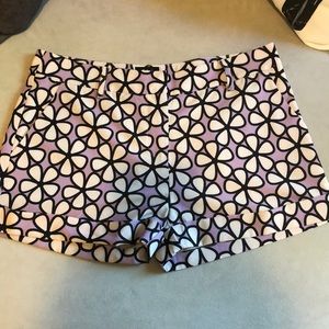 Sportsgirl X Jamie Lee print shorts